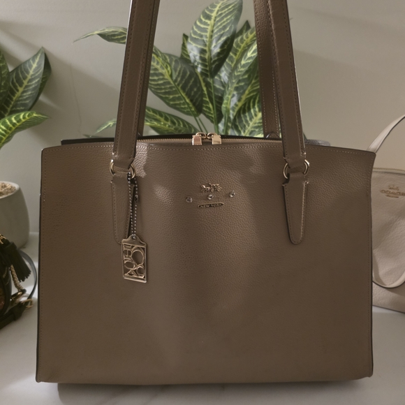 Coach Brown Leather Tote Bag - Picture 11 of 12